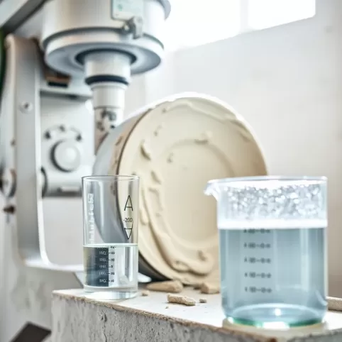 Agregat tynkarski ile wody