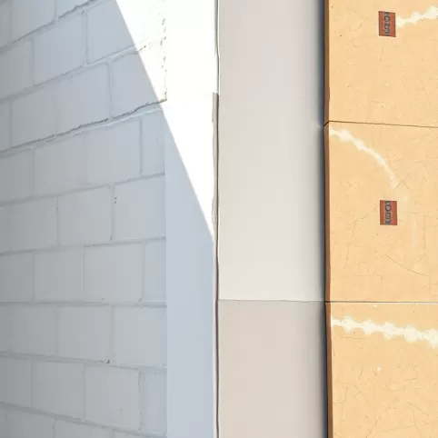 Co najpierw elewacja czy tynki