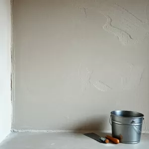 co po tynkach cementowo wapiennych