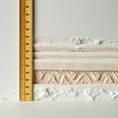 Ile cm tynku na ścianę