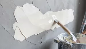 jak tynkować tynkiem gipsowym