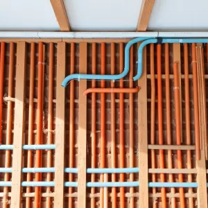 jak wykonać ogrzewanie podłogowe