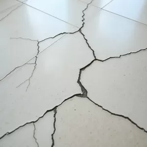Jakie są przyczyny że pękają płytki na ogrzewaniu podłogowym