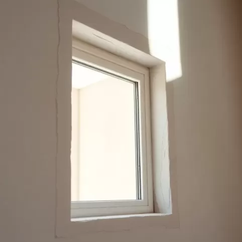 Listwy przyokienne do tynków wewnętrznych