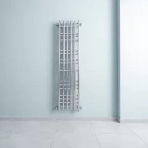 Na jakiej wysokości grzejnik łazienkowy od podłogi