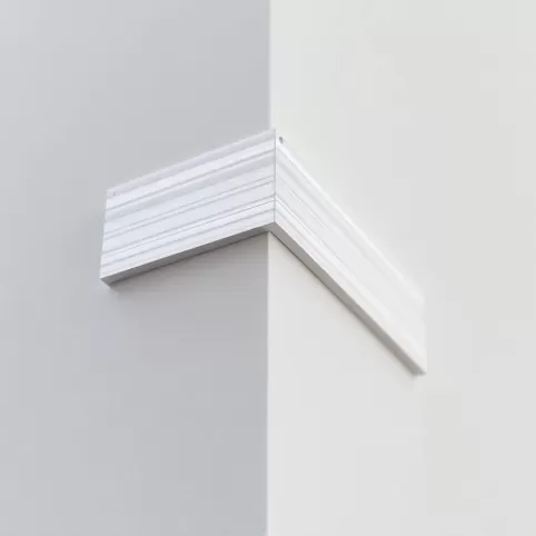 Narożnik aluminiowy do mokrych tynków