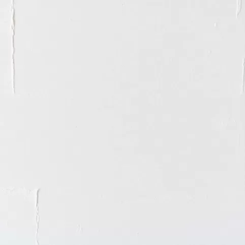 Po jakim czasie zacierać tynk