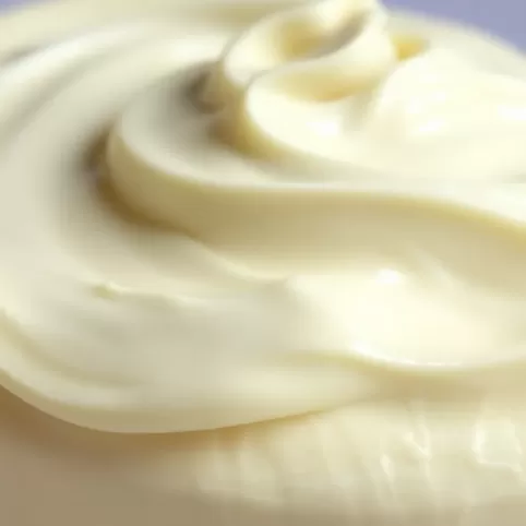 tynk z masła i białej czekolady